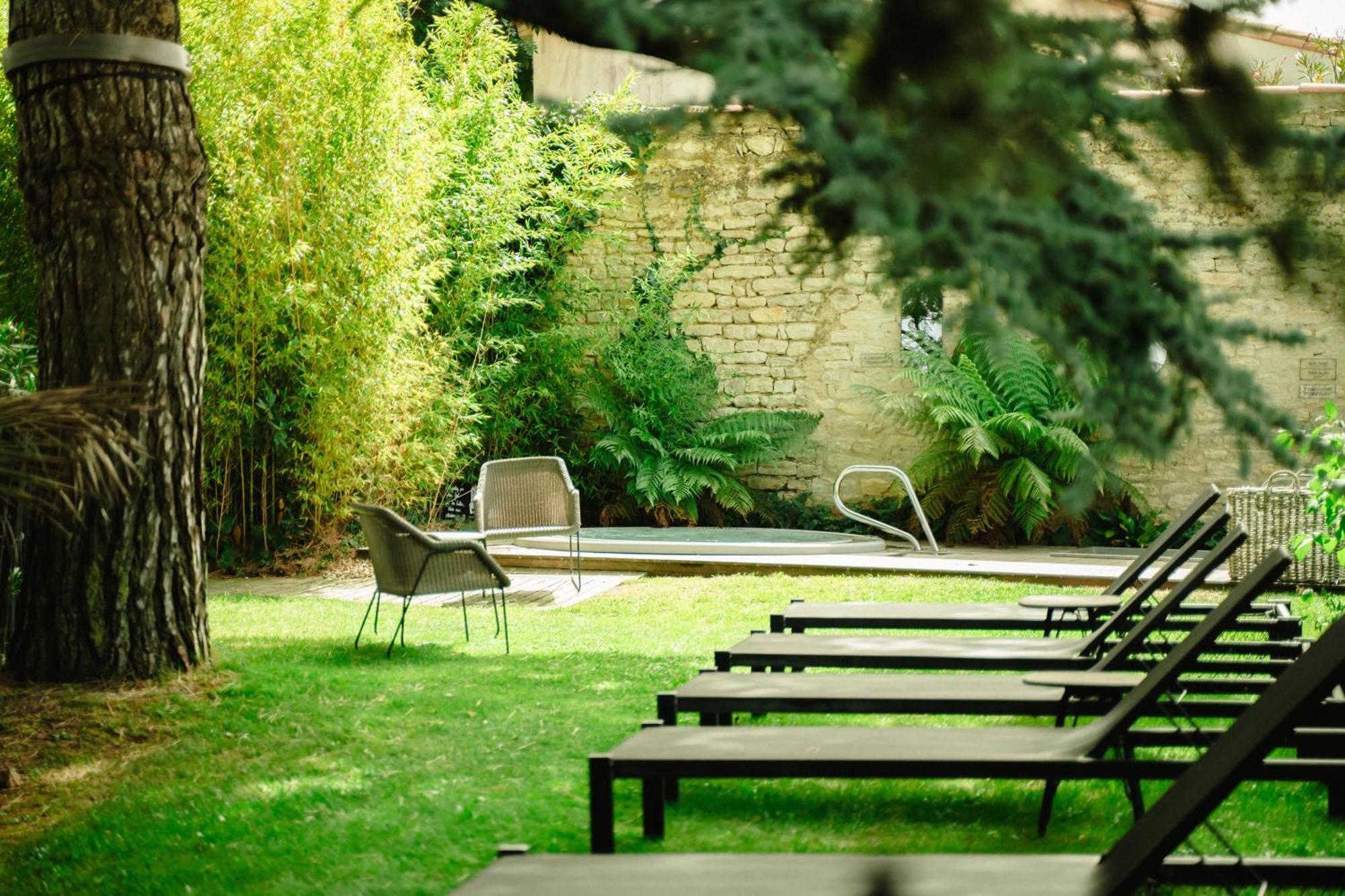 Le Clos Saint-Martin Hotel & Spa Eksteriør billede